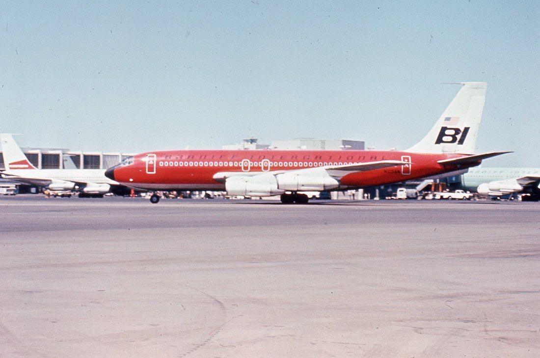 Braniff International Flying Colors S To S A Photo History