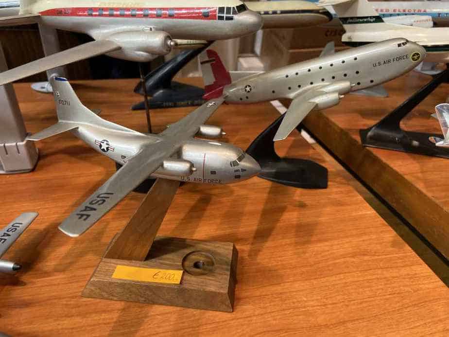 Ed van Rooijen from Amsterdam brought a fabulous selection of models for sale to the Frankfurt Schwanheim airline show in November 2019, including these nice USAF metal ID models.