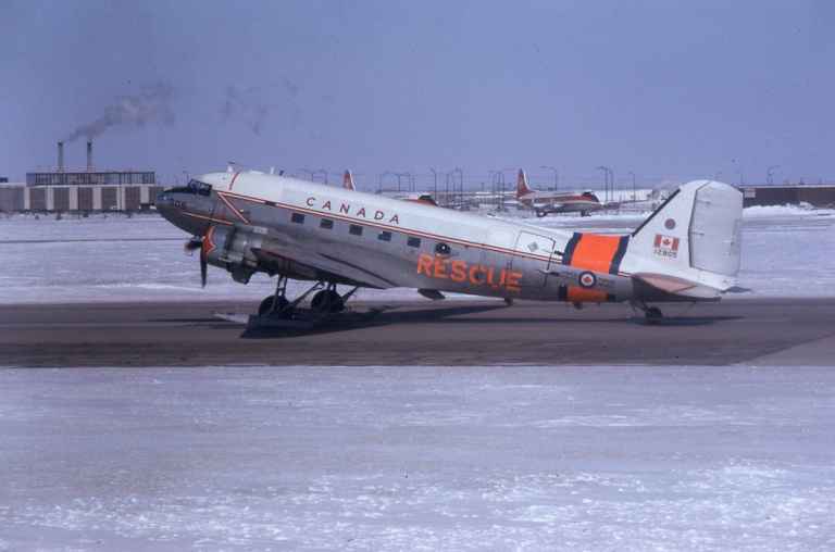 25 X RCAF Canadian Armed Forces C-47 Dakota photos Vintage 1960s and ...