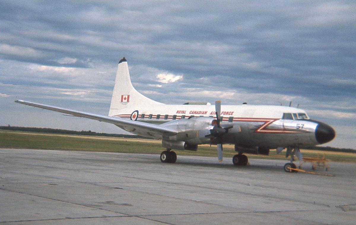 RCAF & Canadian Armed Forces Canadair CC-109 Cosmopolitan 1960s-1990s ...