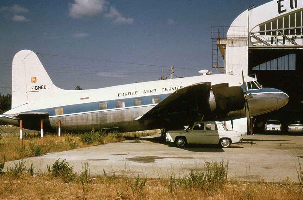 Europe Aero Service Vickers Viking F-BMEU circa mid 1960s.