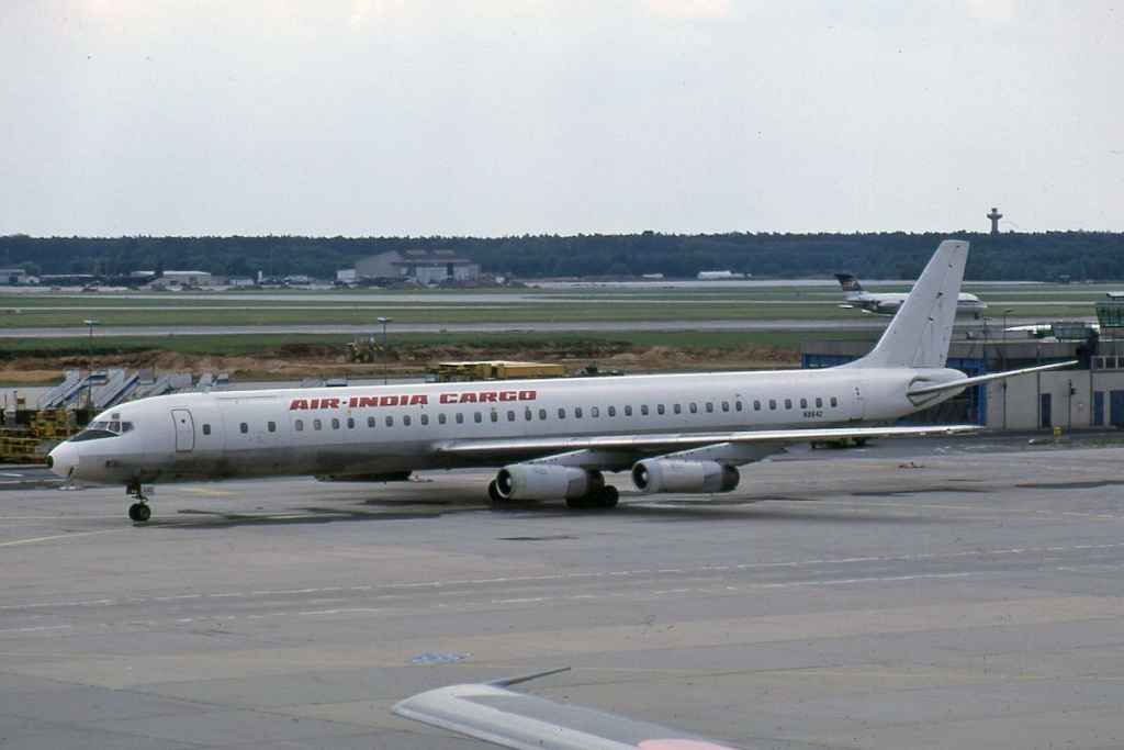 Asia Pacific Airlines from the 1970s - A Photo History | Henry Tenby ...